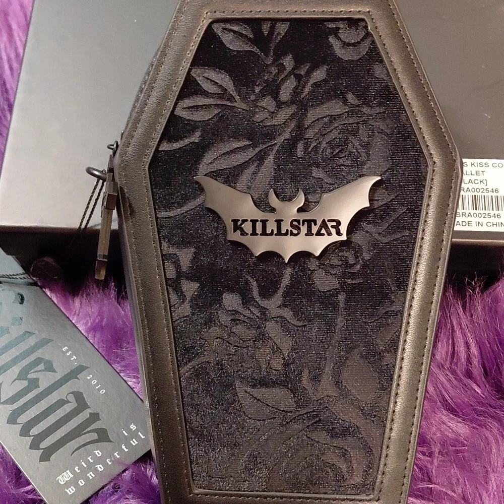 KILLSTAR VAMPIRES KILL COFFIN WALLET BLACK ZIP ROUND CLOSURE CROSS PULL CHARM - Picture 2 of 14